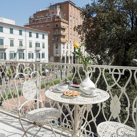 Residenza Viani Guest House La Spezia Exterior photo