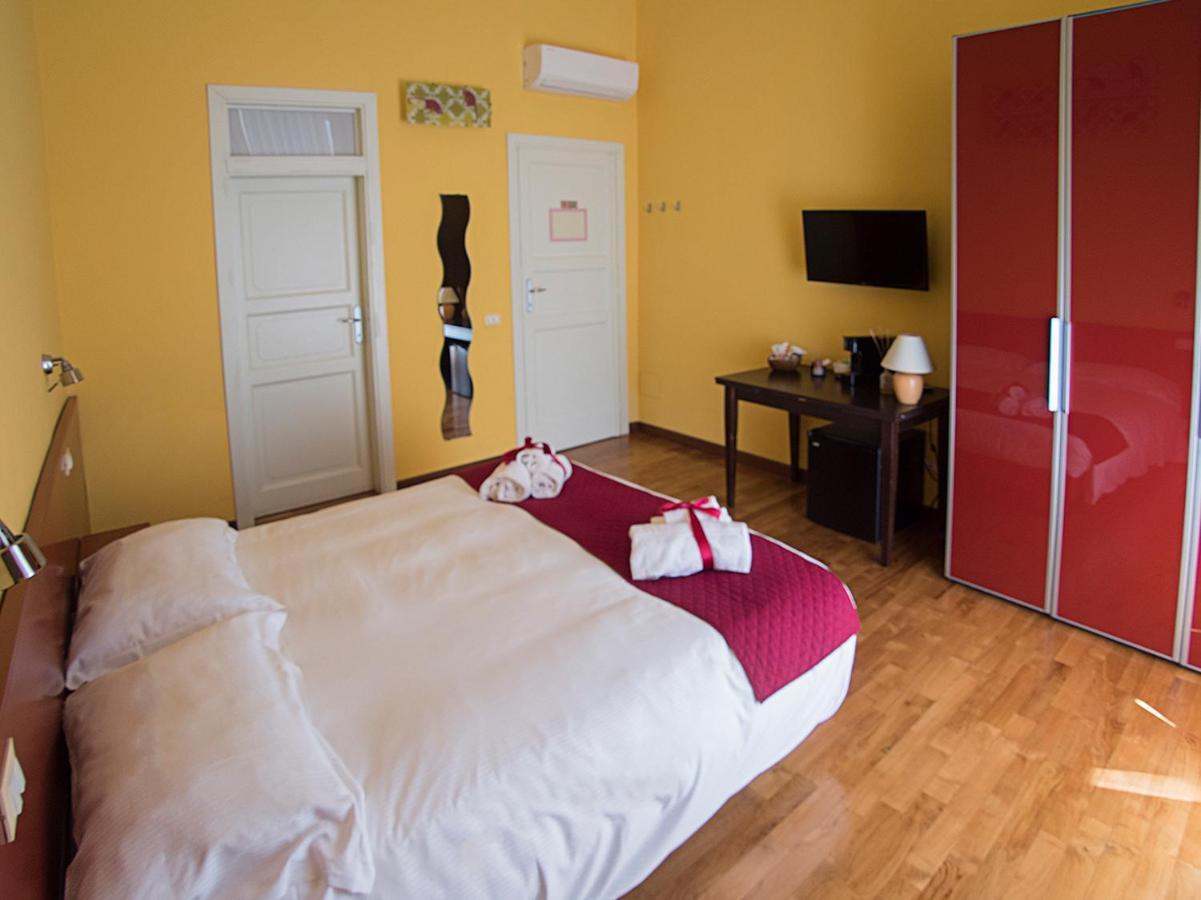 Residenza Viani Guest House La Spezia Room photo