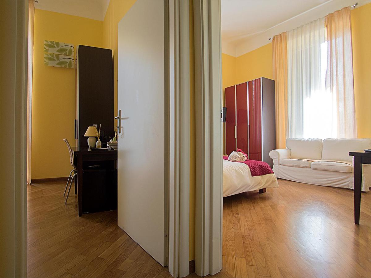 Residenza Viani Guest House La Spezia Room photo