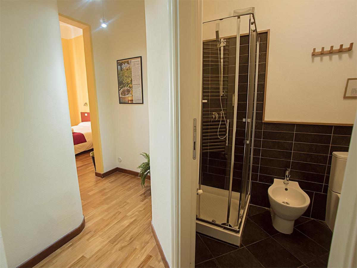 Residenza Viani Guest House La Spezia Room photo